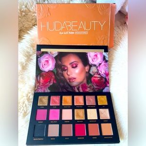 HUDA BEAUTY ROSE GOLD PALLET
